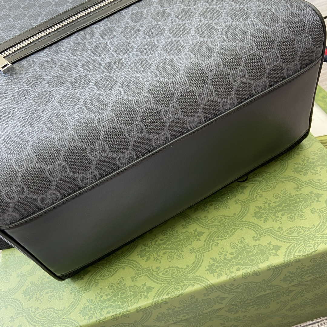 Gucci 792123 GG Supreme Canvas Backpack Black