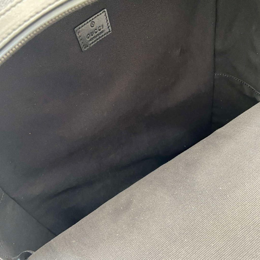 Gucci 792123 GG Supreme Canvas Backpack Black