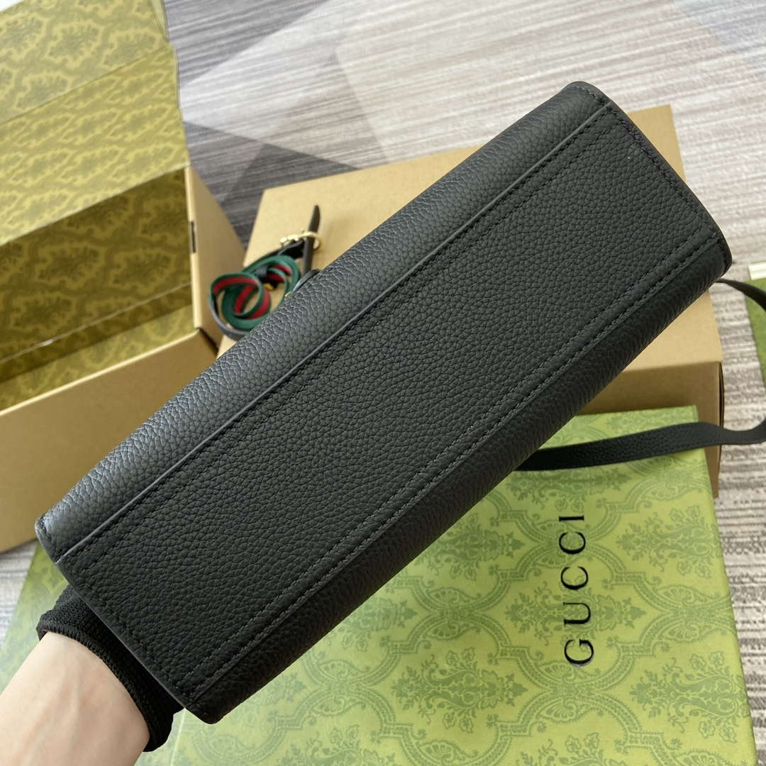 Gucci 795349 Small Tote Bag With Hook Closure Black