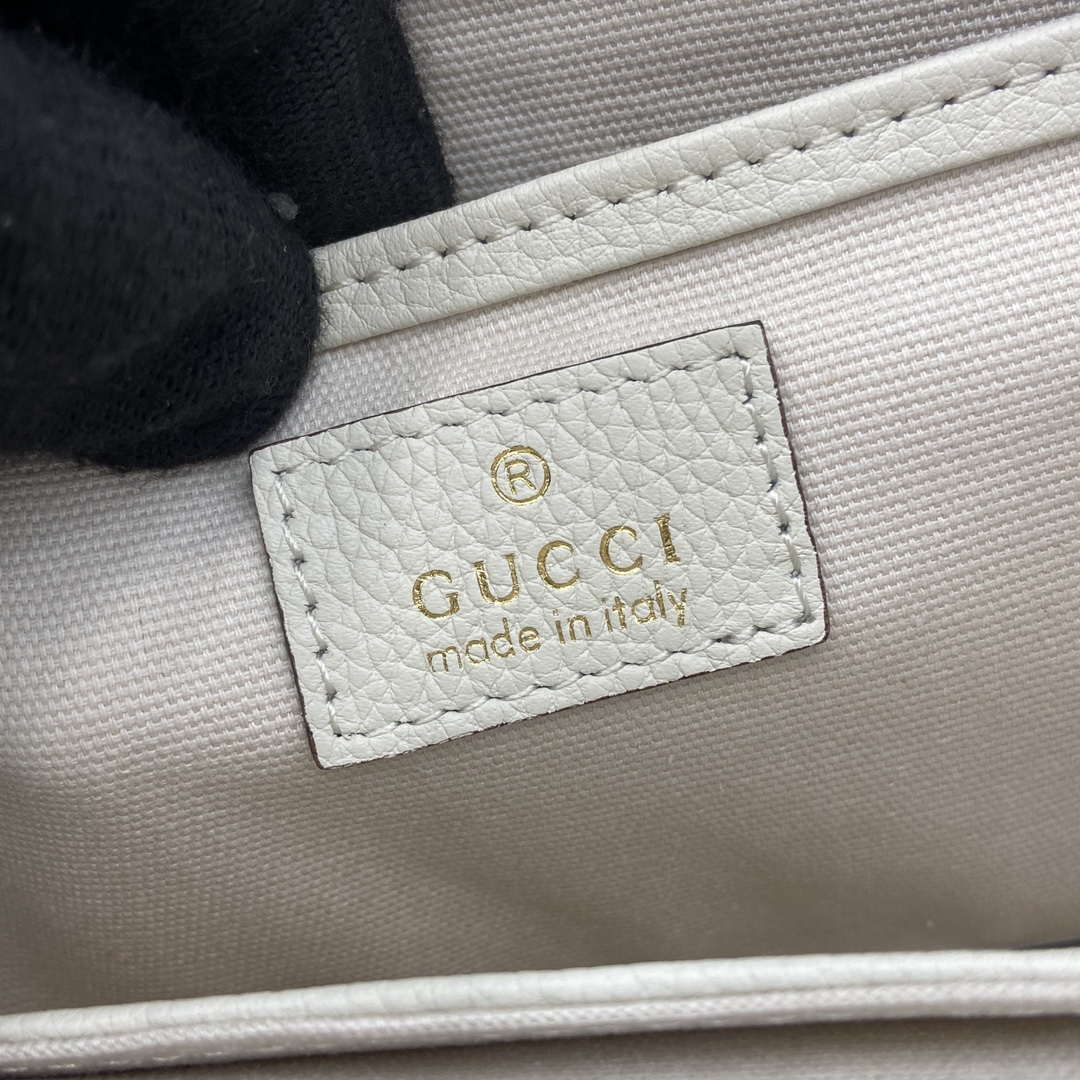 Gucci 795349 Small Tote Bag With Hook Closure Ivory