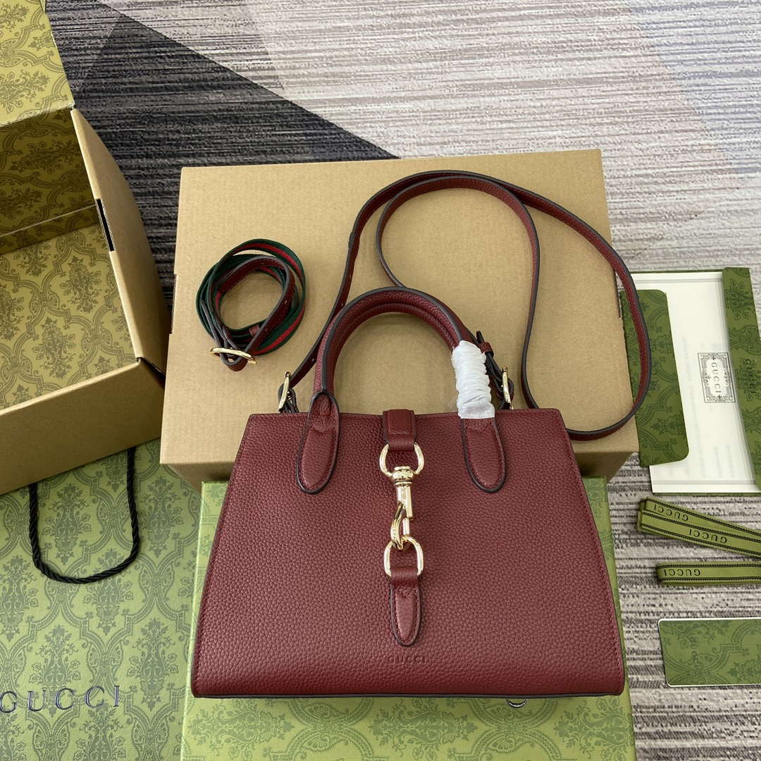 Gucci 795349 Small Tote Bag With Hook Closure Wine red