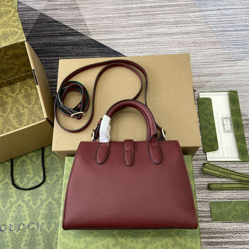 Gucci 795349 Small Tote Bag With Hook Closure Wine red