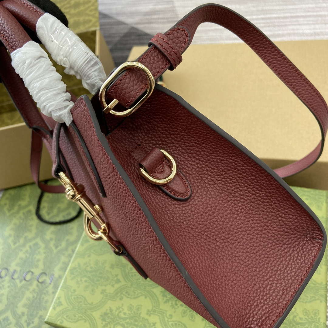 Gucci 795349 Small Tote Bag With Hook Closure Wine red