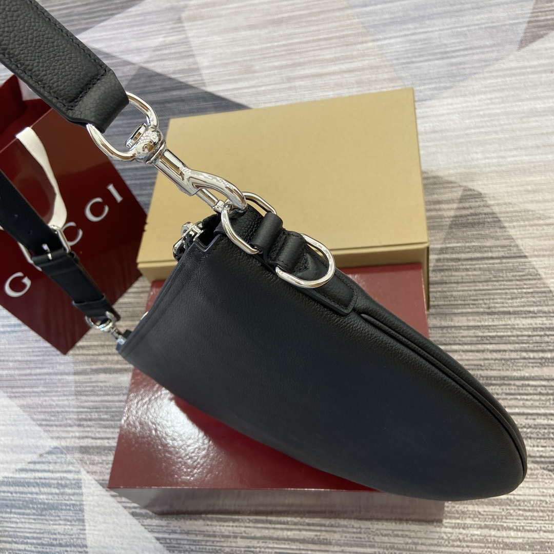 Gucci 801887 Gucci B Small Crossbody Bag Black - Default Title - View 3
