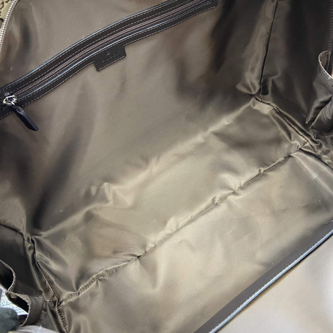 Gucci 802095 Medium GG Duffle Bag Brown