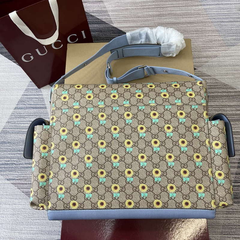 Gucci 811491 Large Changing Bag Light blue