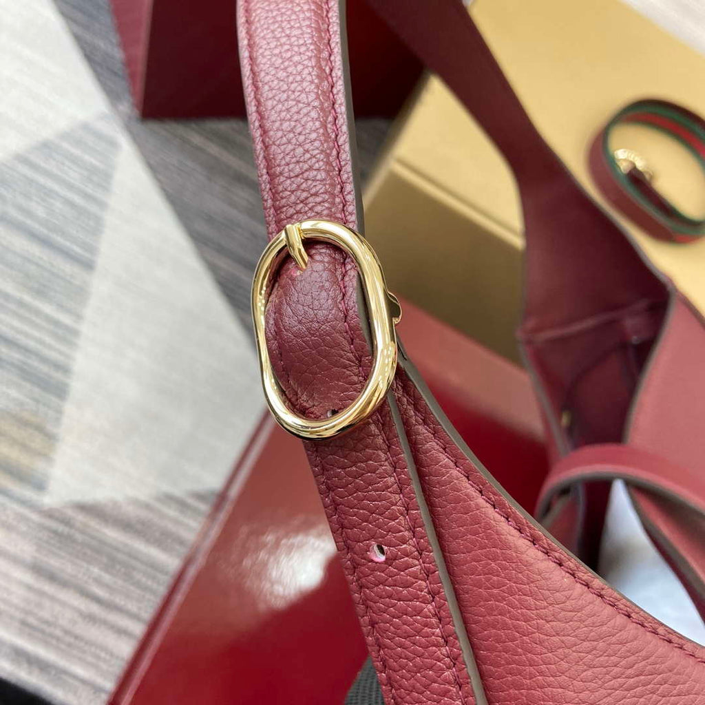 Gucci 813650 Jackie Large Shoulder Bag Red