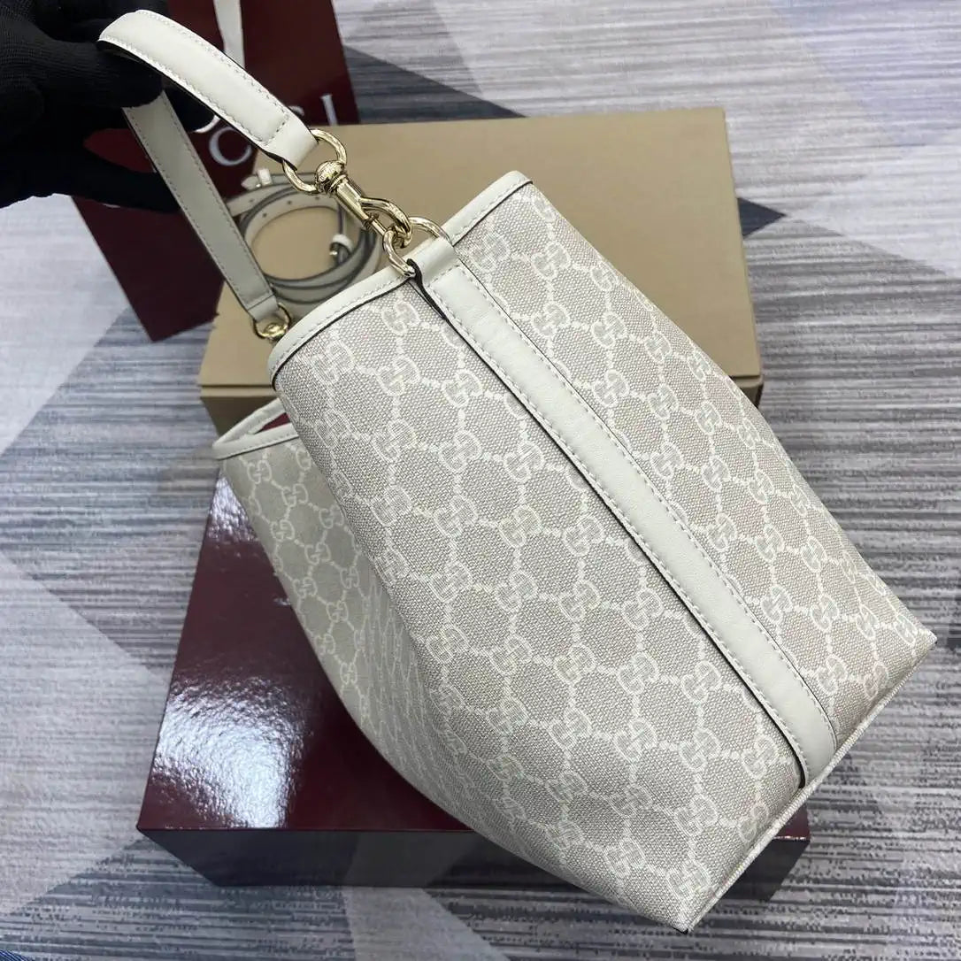 Gucci 815103 GG Emblem bucket bag Beige and White GG fabric