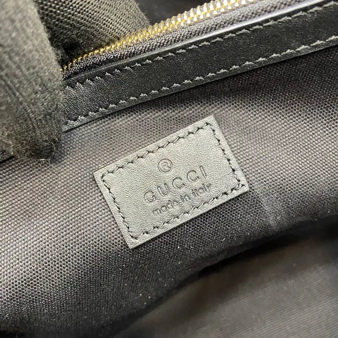 Gucci 815103 GG Emblem bucket bag Black Leather