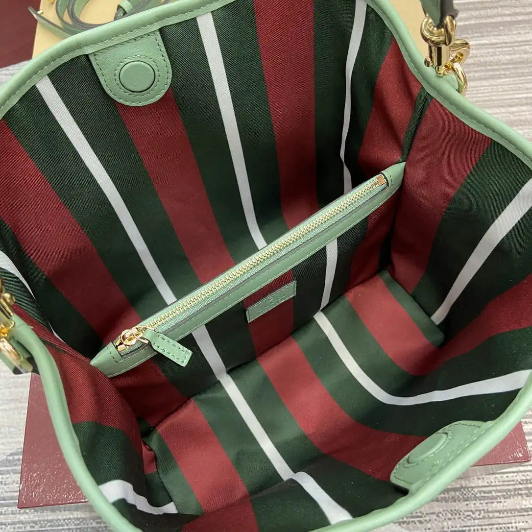 Gucci 815103 GG Emblem bucket bag Green GG fabric