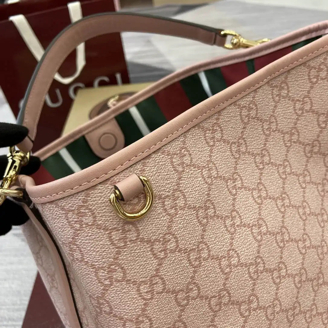Gucci 815103 GG Emblem bucket bag Pink GG fabric
