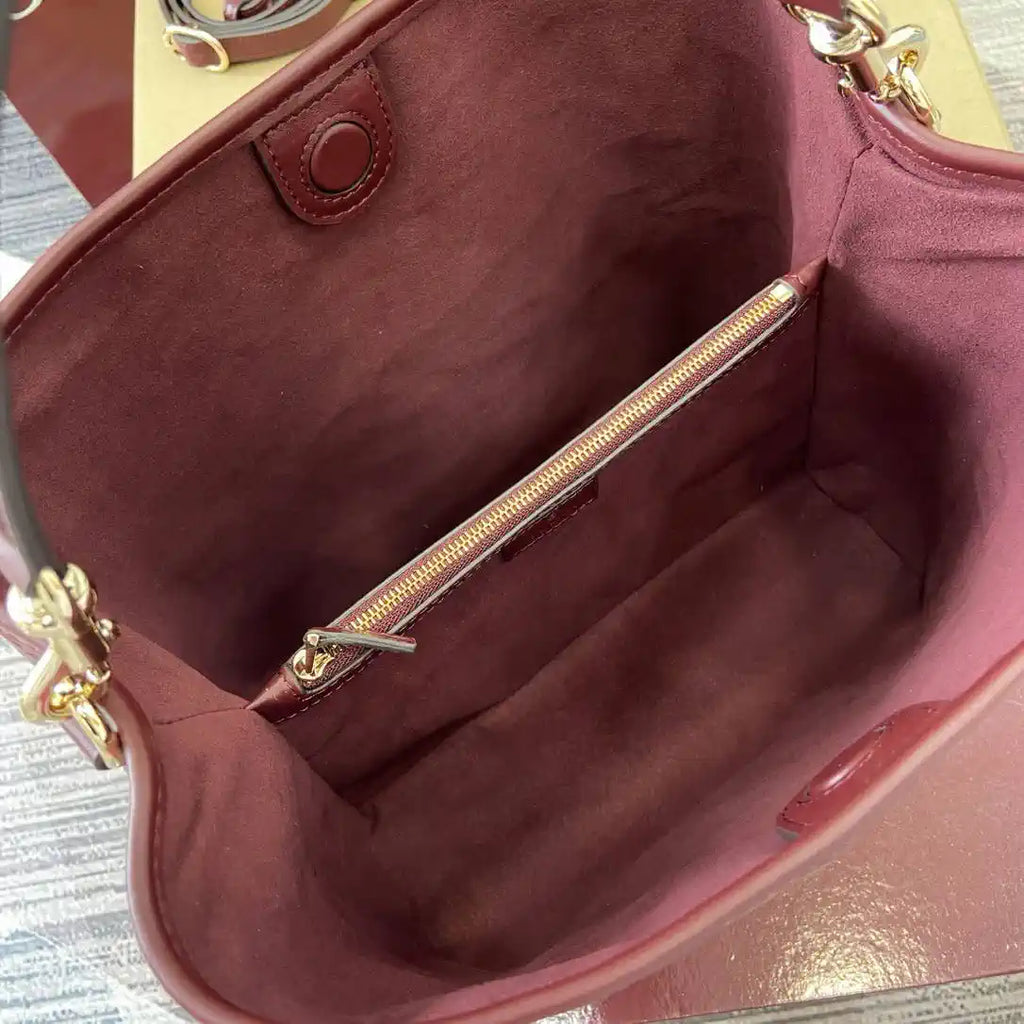 Gucci 815103 GG Emblem bucket bag Red Leather