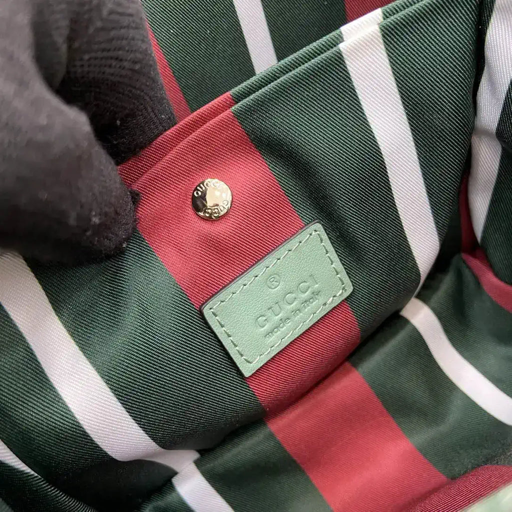 Gucci 815118 GG Emblem small bucket bag Green fabric