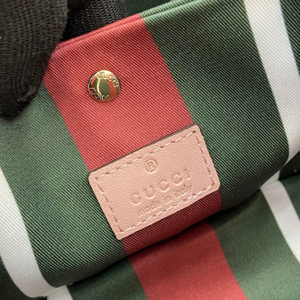 Gucci 815118 GG Emblem small bucket bag Pink fabric