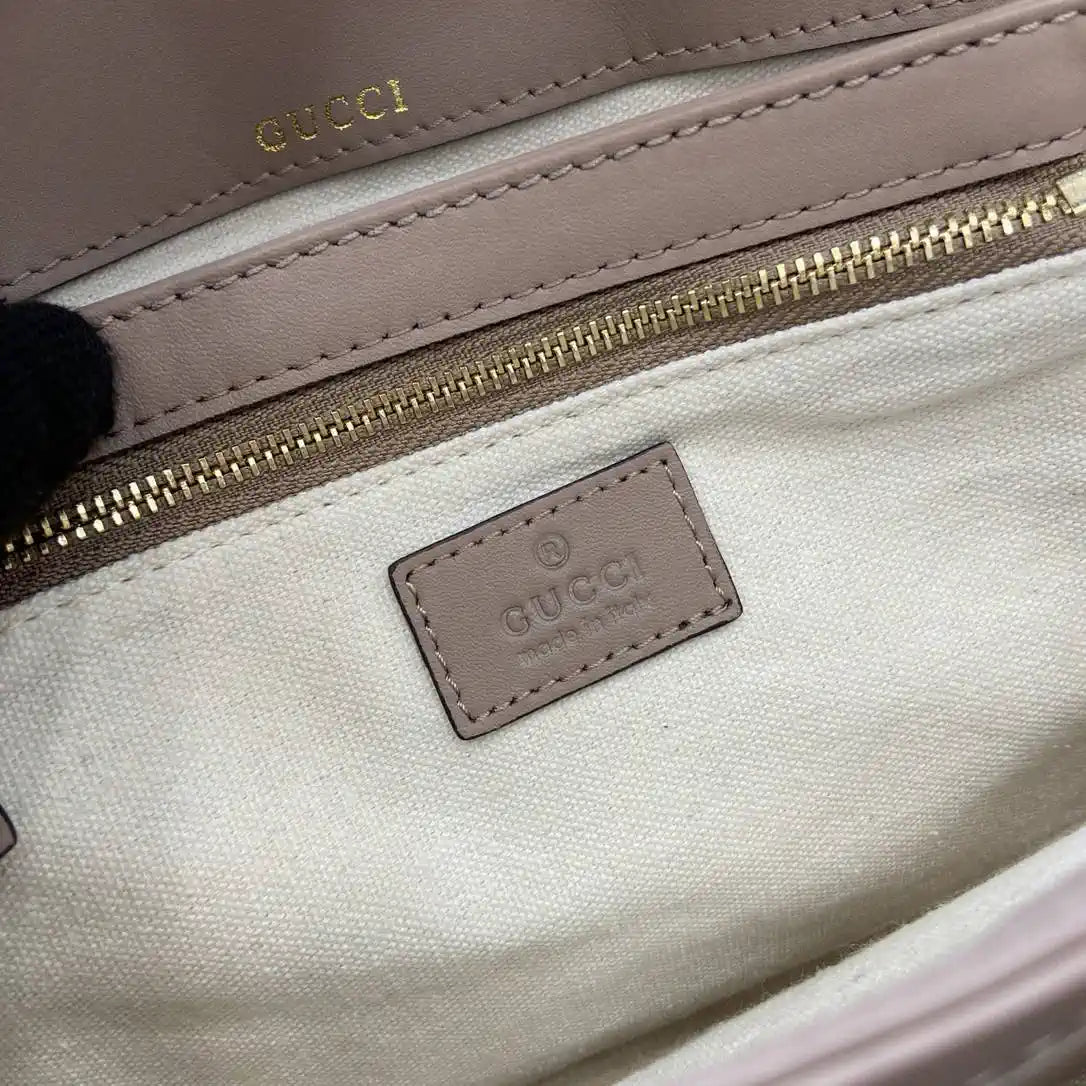Gucci 815178 Gucci Horsebit 1955 Soft Medium Shoulder Bag Apricot