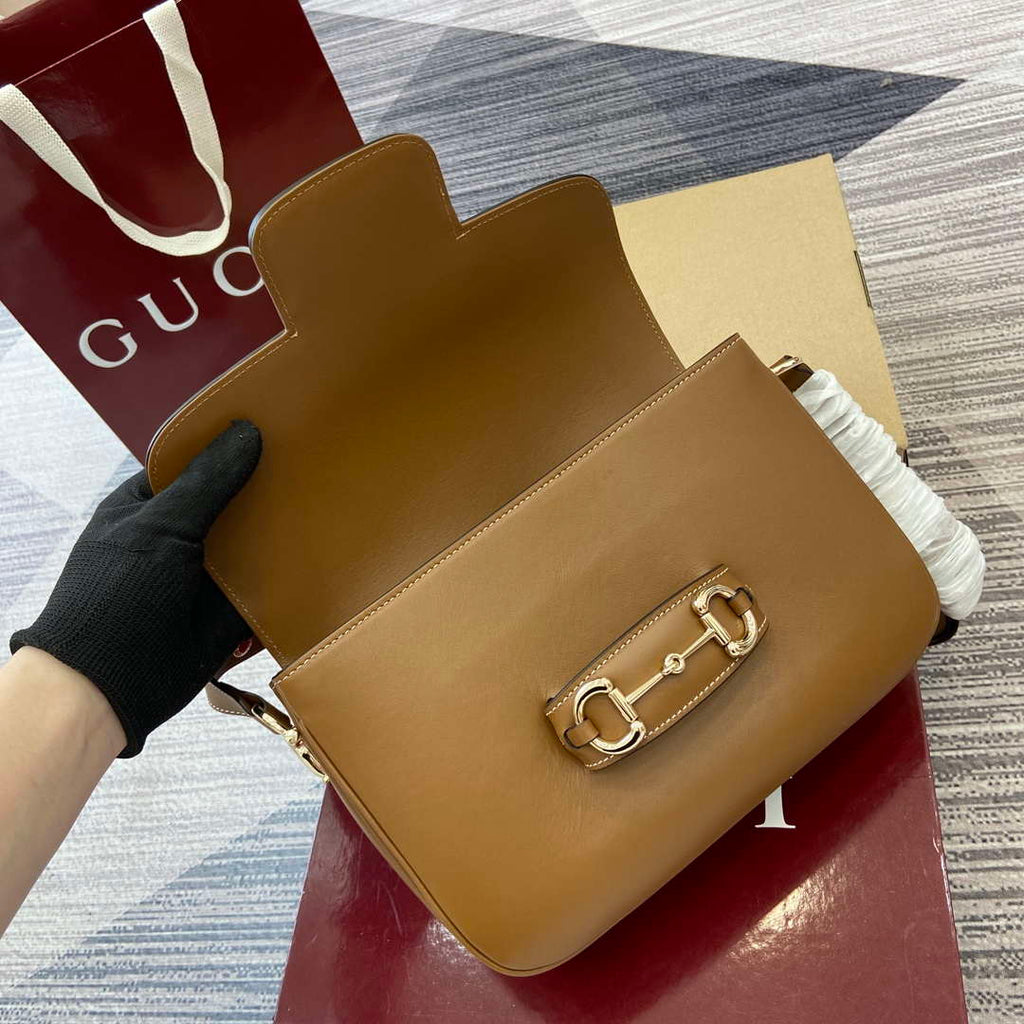 Gucci 815178 Gucci Horsebit 1955 Soft Medium Shoulder Bag Brown