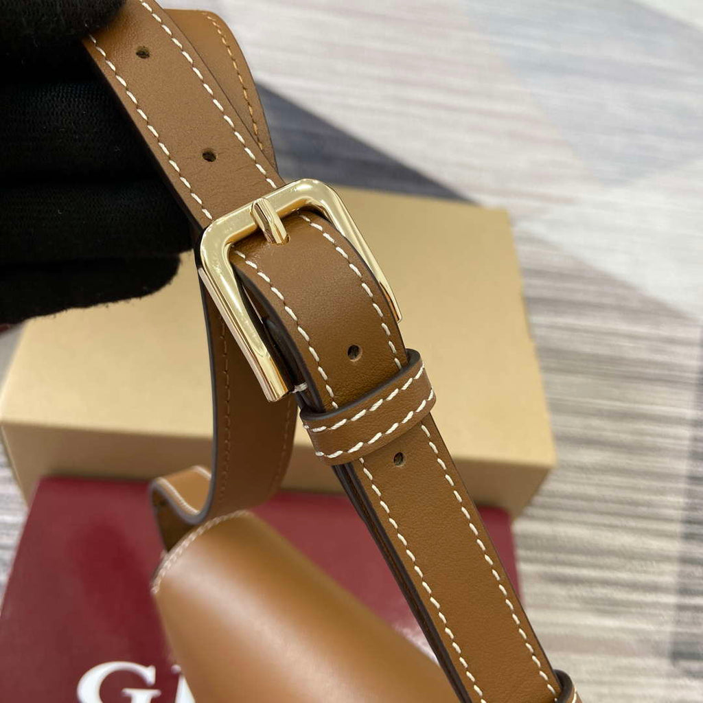 Gucci 815205 Gucci Horsebit 1955 Soft Small Shoulder Bag Brown