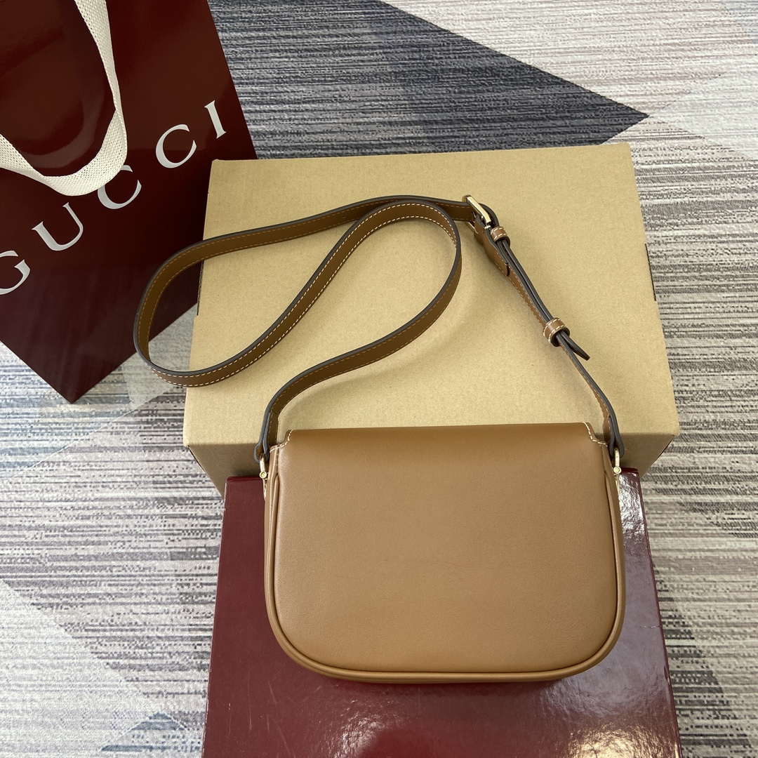 Gucci 815205 Gucci Horsebit 1955 Soft Small Shoulder Bag Brown