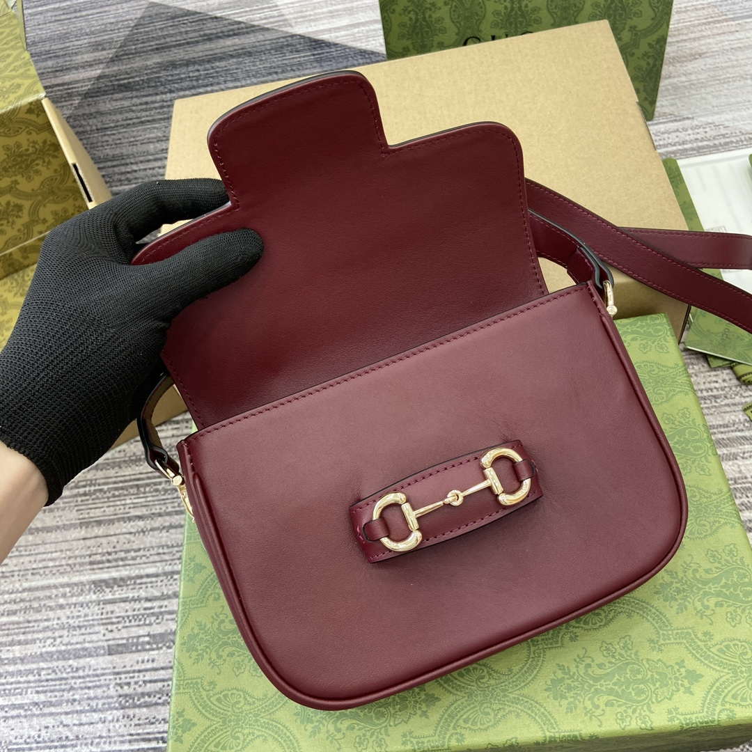 Gucci 815205 Gucci Horsebit 1955 Soft Small Shoulder Bag Red