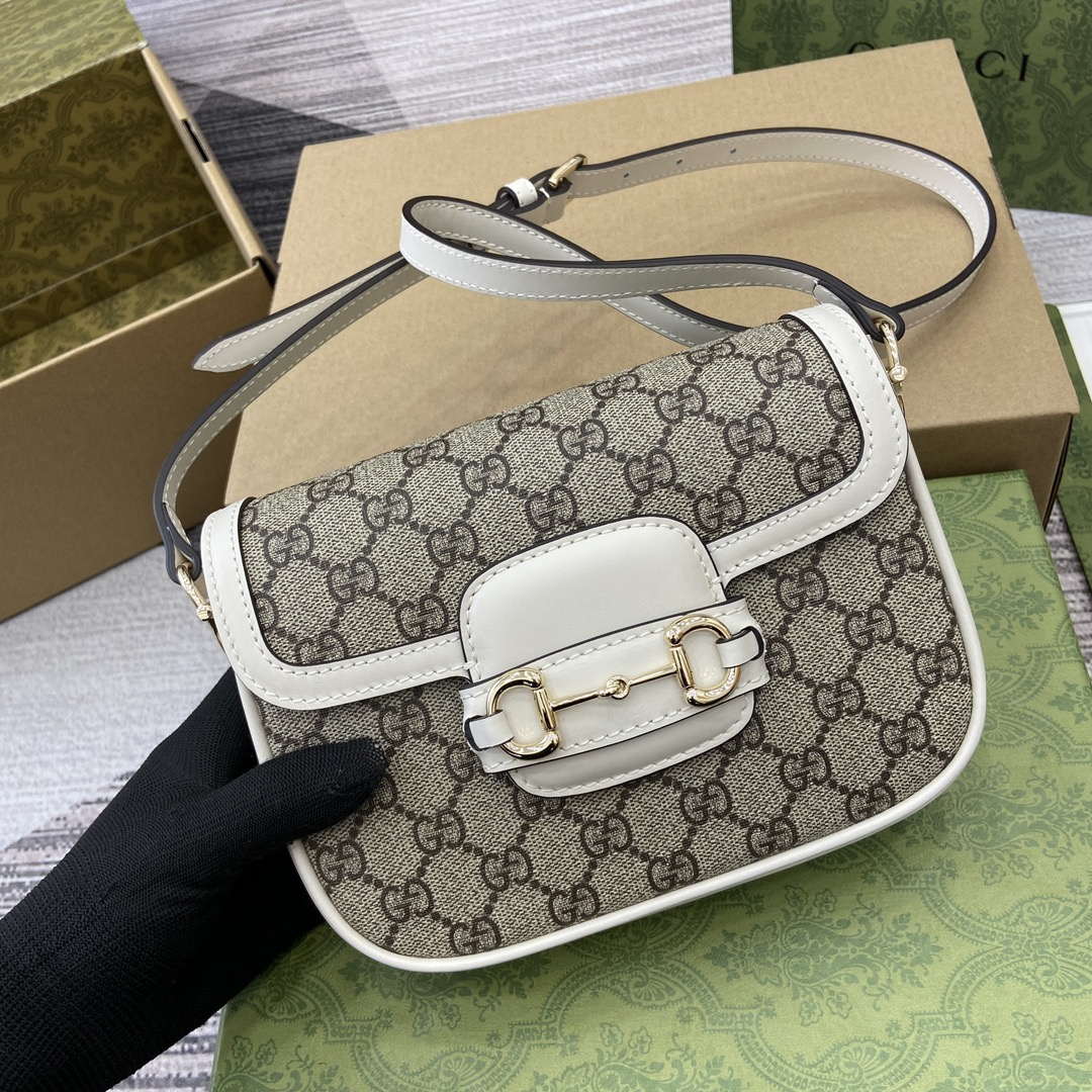 Gucci 815205 Gucci Horsebit 1955 Soft Small Shoulder Bag White leather trim - Default Title - View 4