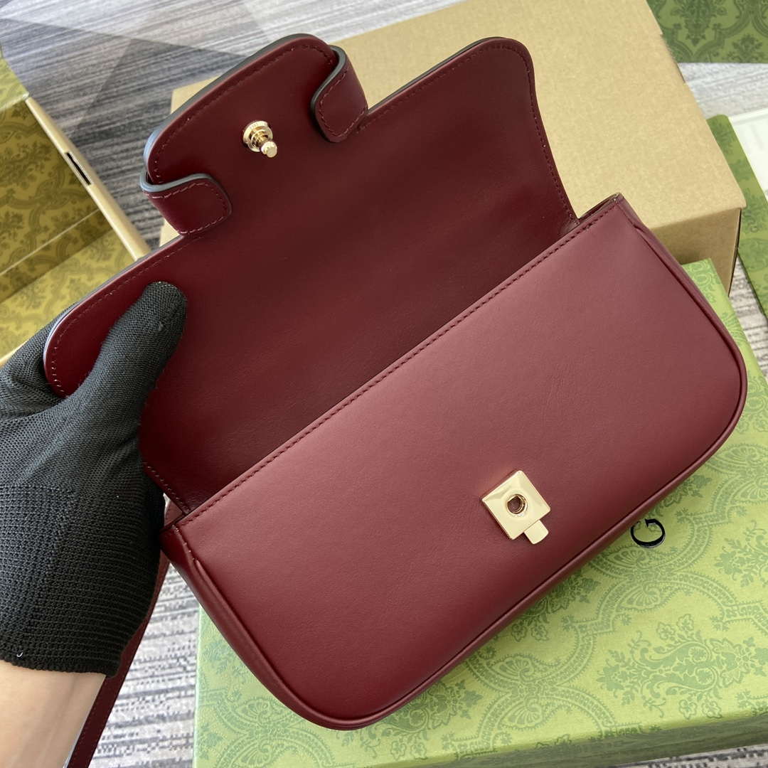 Gucci 815206 Gucci Horsebit 1955 Soft Small Top Handle Bag Red