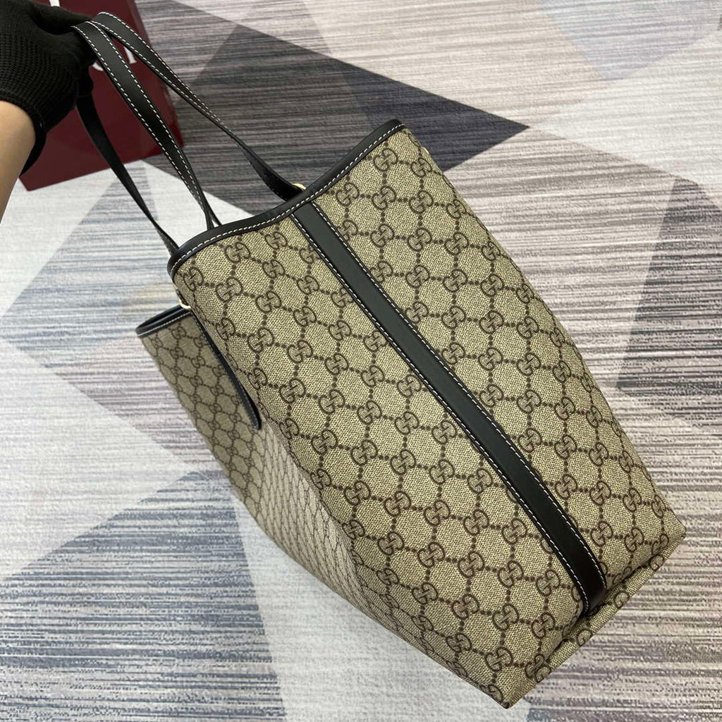 Gucci 815212 GG Emblem maxi tote bag Beige and Black
