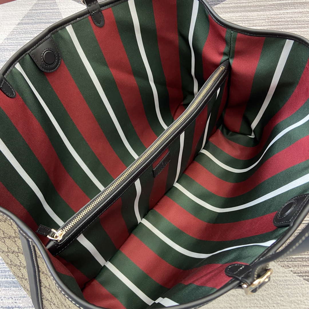 Gucci 815212 GG Emblem maxi tote bag Beige and Black