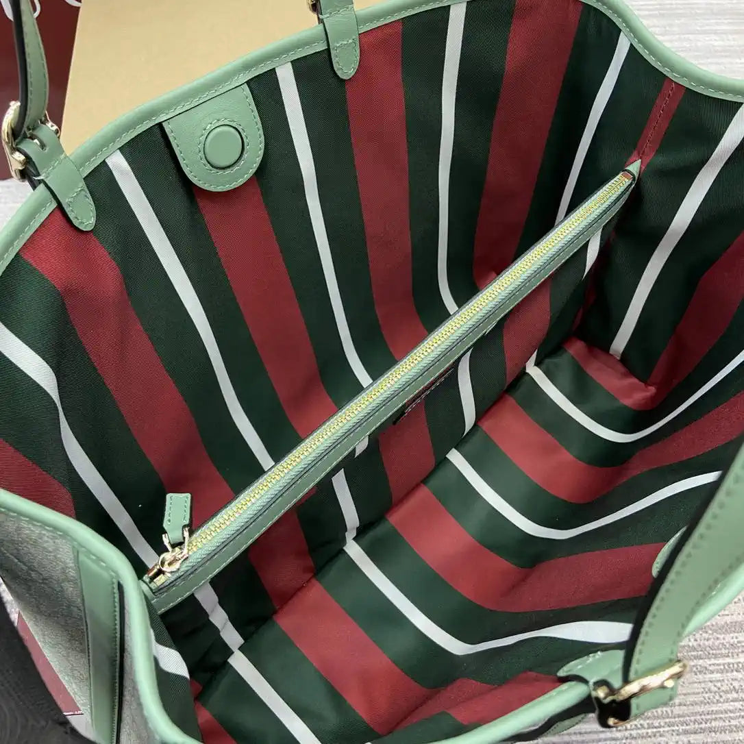 Gucci 815213 GG Emblem Large Tote Bag Ligth Green