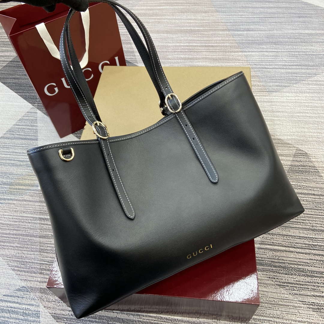 Gucci 815213 GG Emblem Large tote bag Black leather
