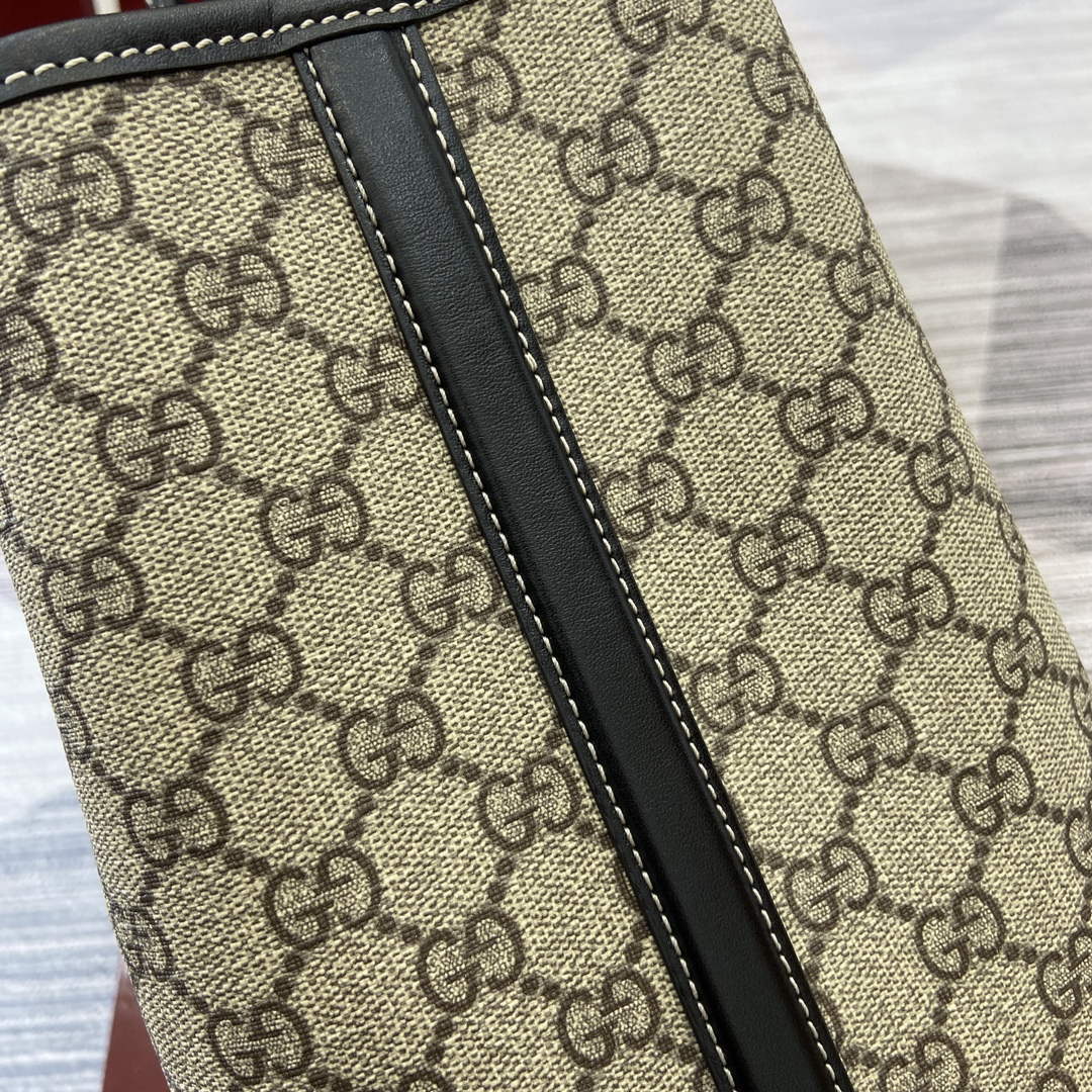 Gucci 815213 GG Emblem Large Tote Bag Black