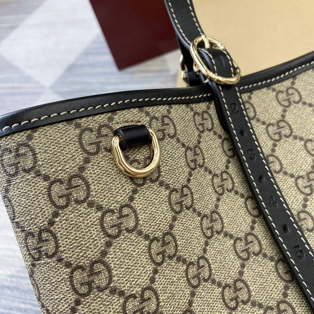 Gucci 815213 GG Emblem Large Tote Bag Black