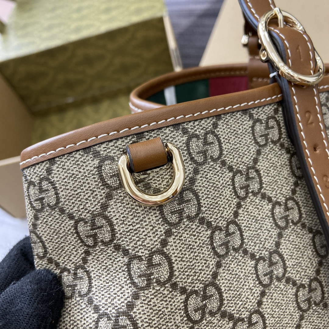 Gucci 815213 GG Emblem Large Tote Bag Brown
