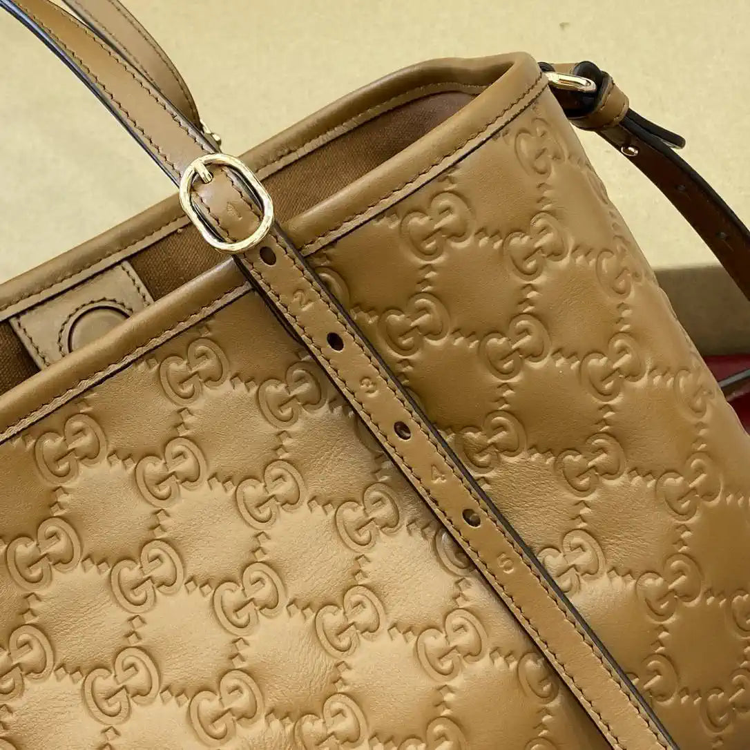Gucci 815214 GG Emblem medium Tote Bag Brown GG leather