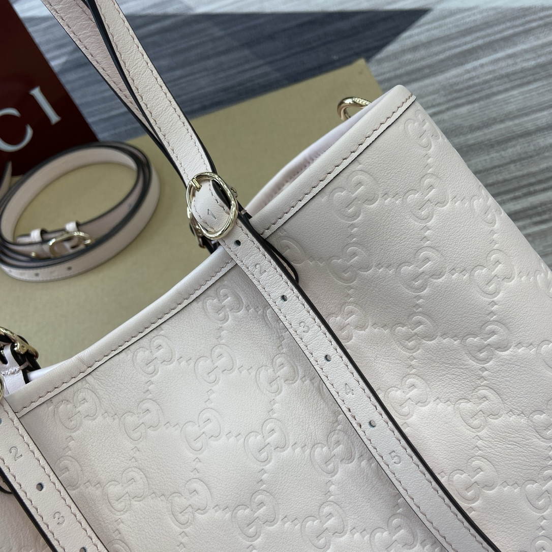 Gucci 815214 GG Emblem medium Tote Bag Ligth Pink GG leather