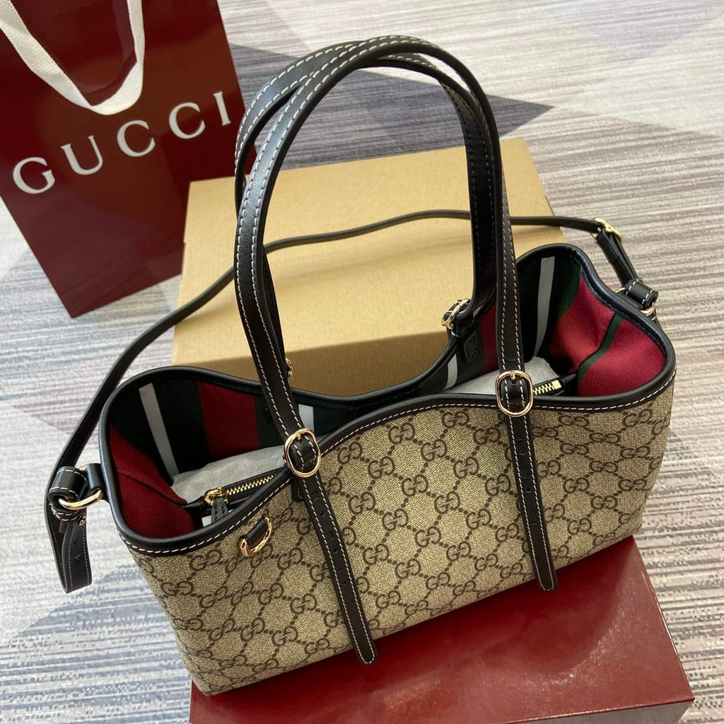 Gucci 815214 GG Emblem Small Tote Bag Black