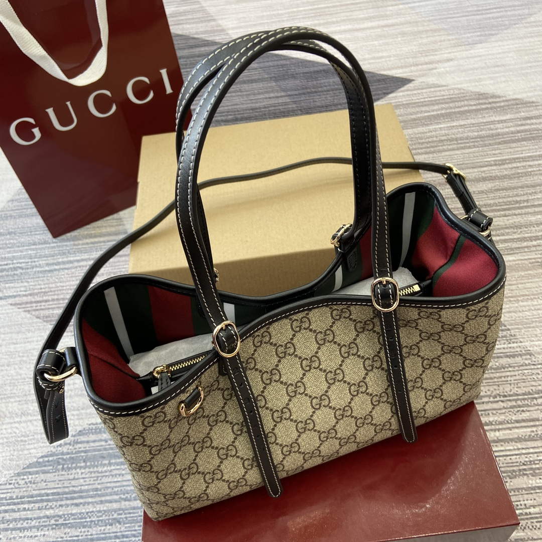 Gucci 815214 GG Emblem Small Tote Bag Black - Default Title - View 3