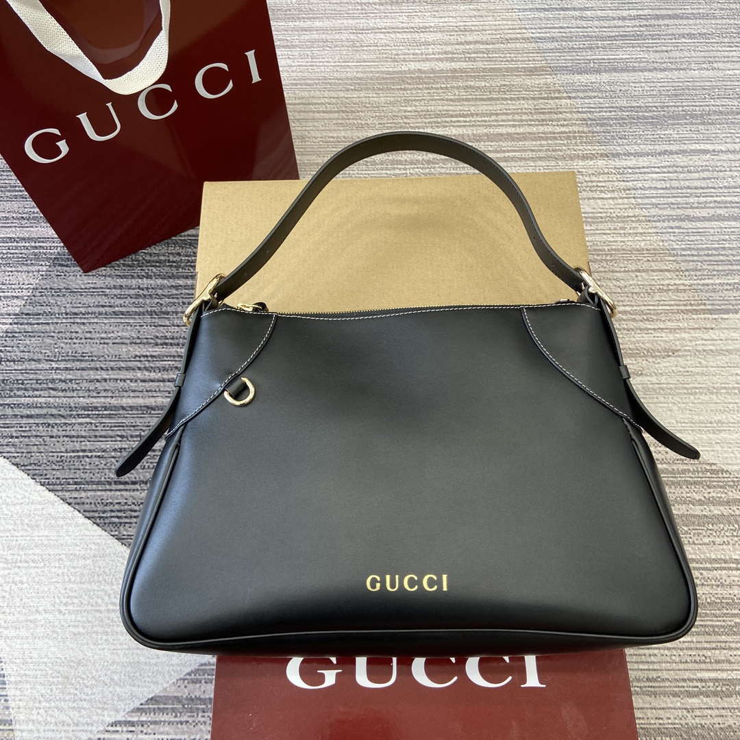 Gucci 815217 GG Emblem Large Shoulder Bag Black smooth leather - Default Title - View 1