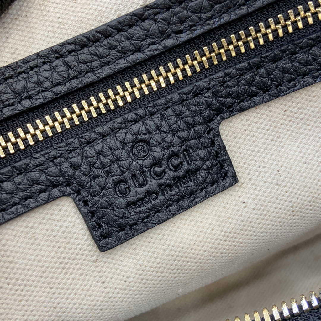Gucci 815255 GG Emblem Small top handle bag Black