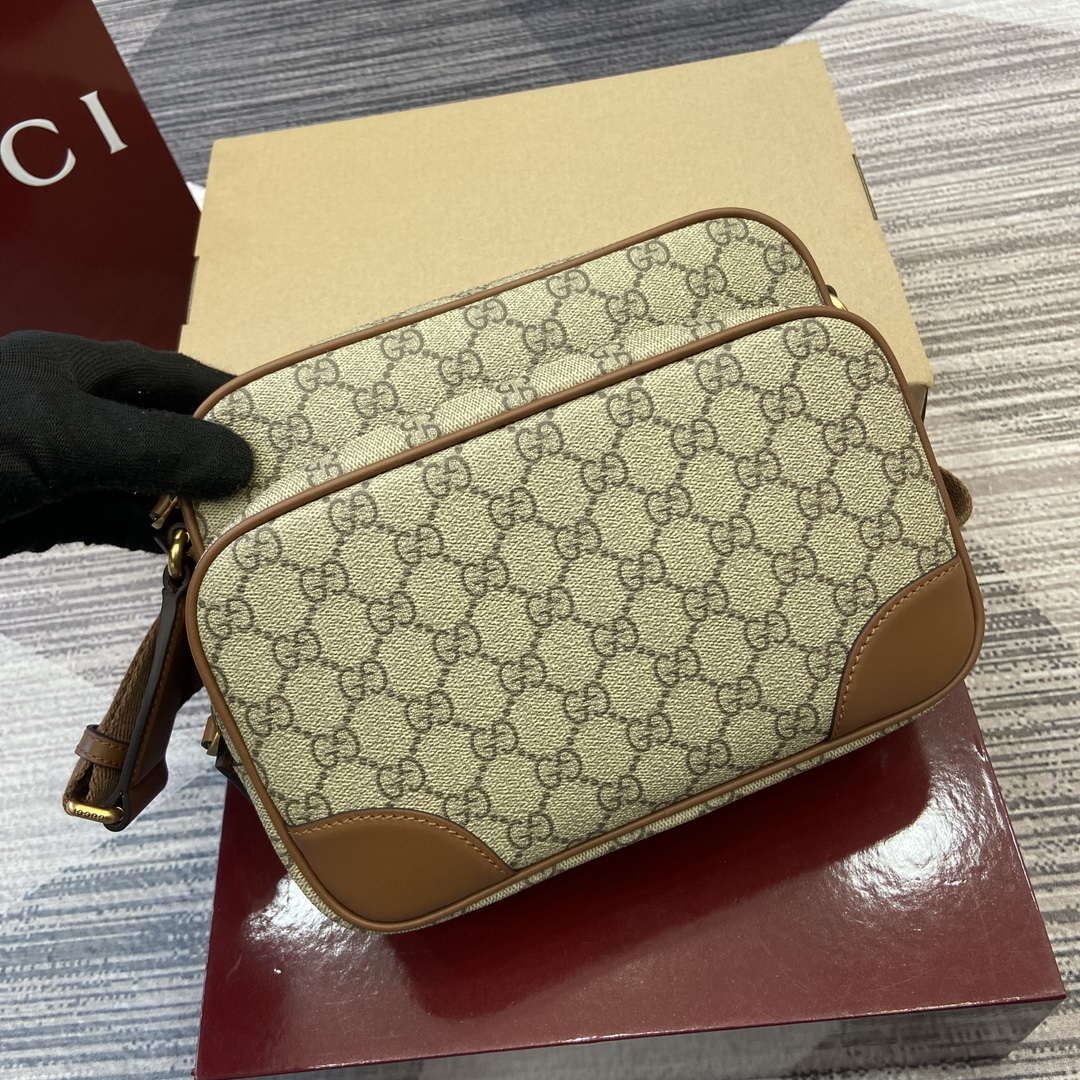 Gucci 821160 GG Emblem medium crossbody bag Beige and dark brown - Default Title - View 5