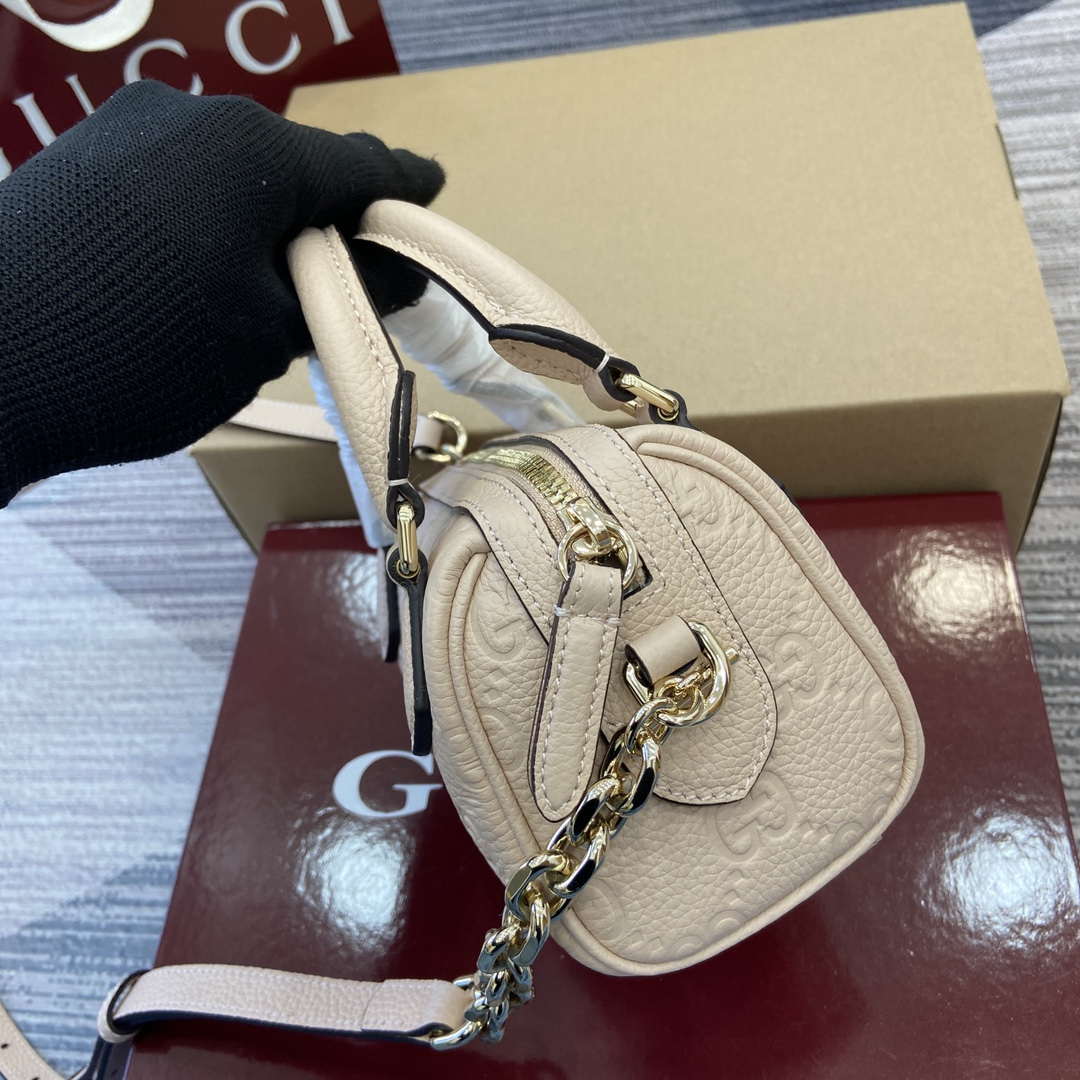 Gucci 815256 GG Emblem super mini top handle bag Beige