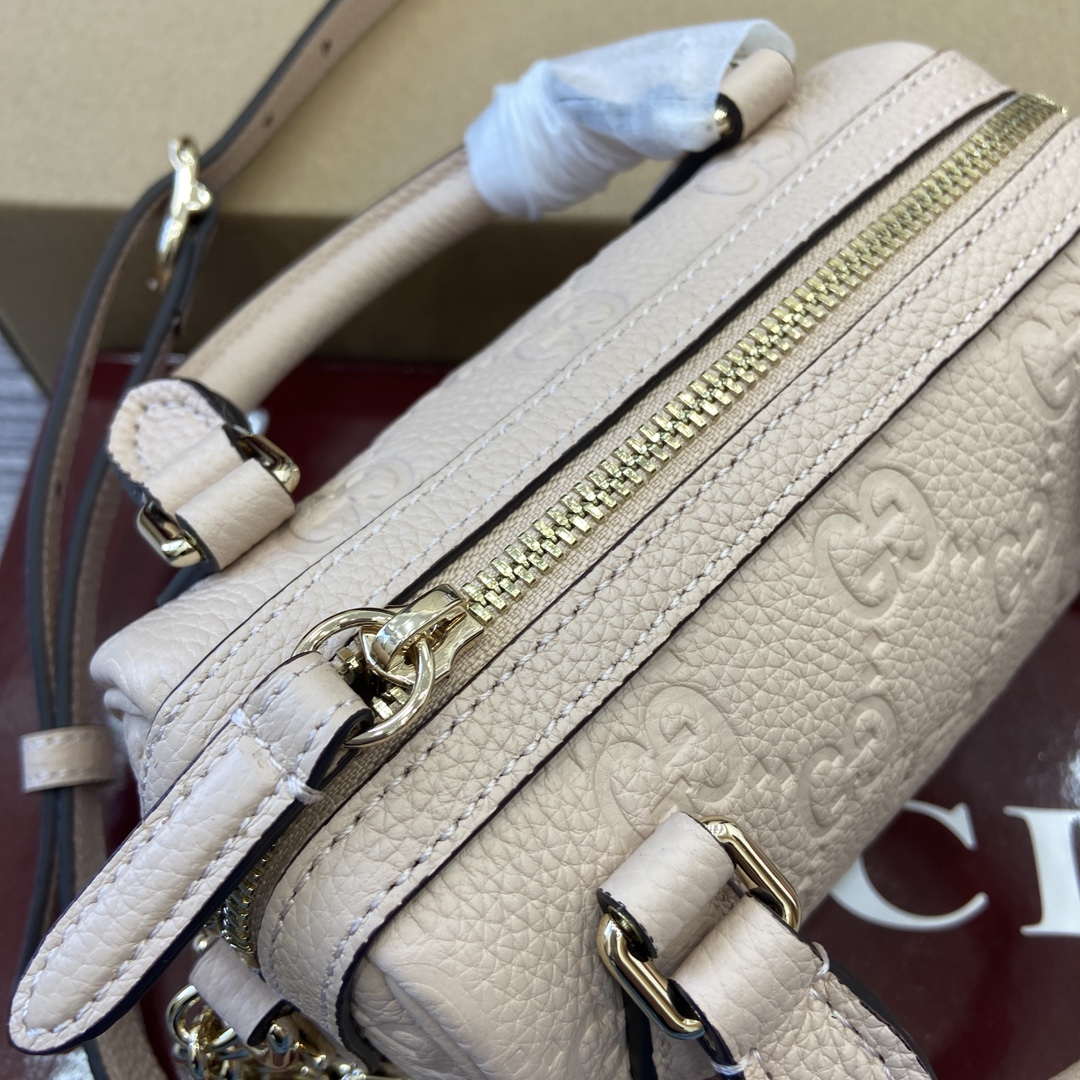 Gucci 815256 GG Emblem super mini top handle bag Beige - Default Title - View 8