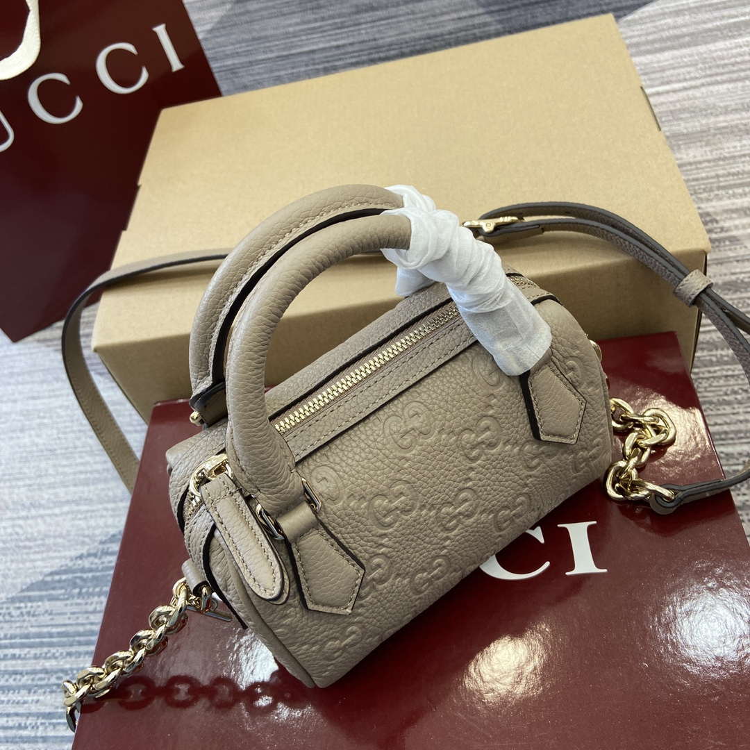 Gucci 815256 GG Emblem super mini top handle bag Apricot - Default Title - View 4