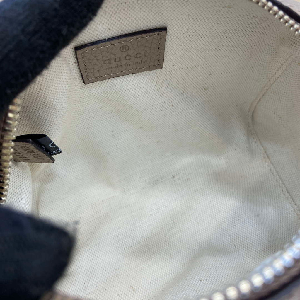 Gucci 815256 GG Emblem super mini top handle bag Apricot