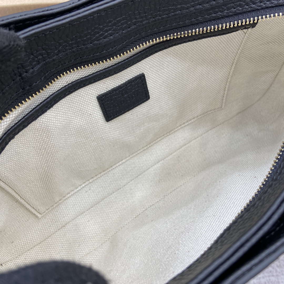 Gucci 815263 GG Emblem Small Shoulder Bag Black