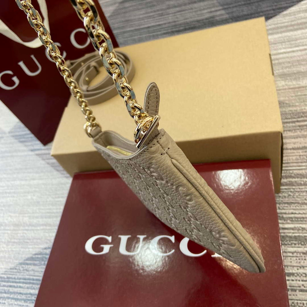 Gucci 815278 GG Emblem super mini bag Apricot