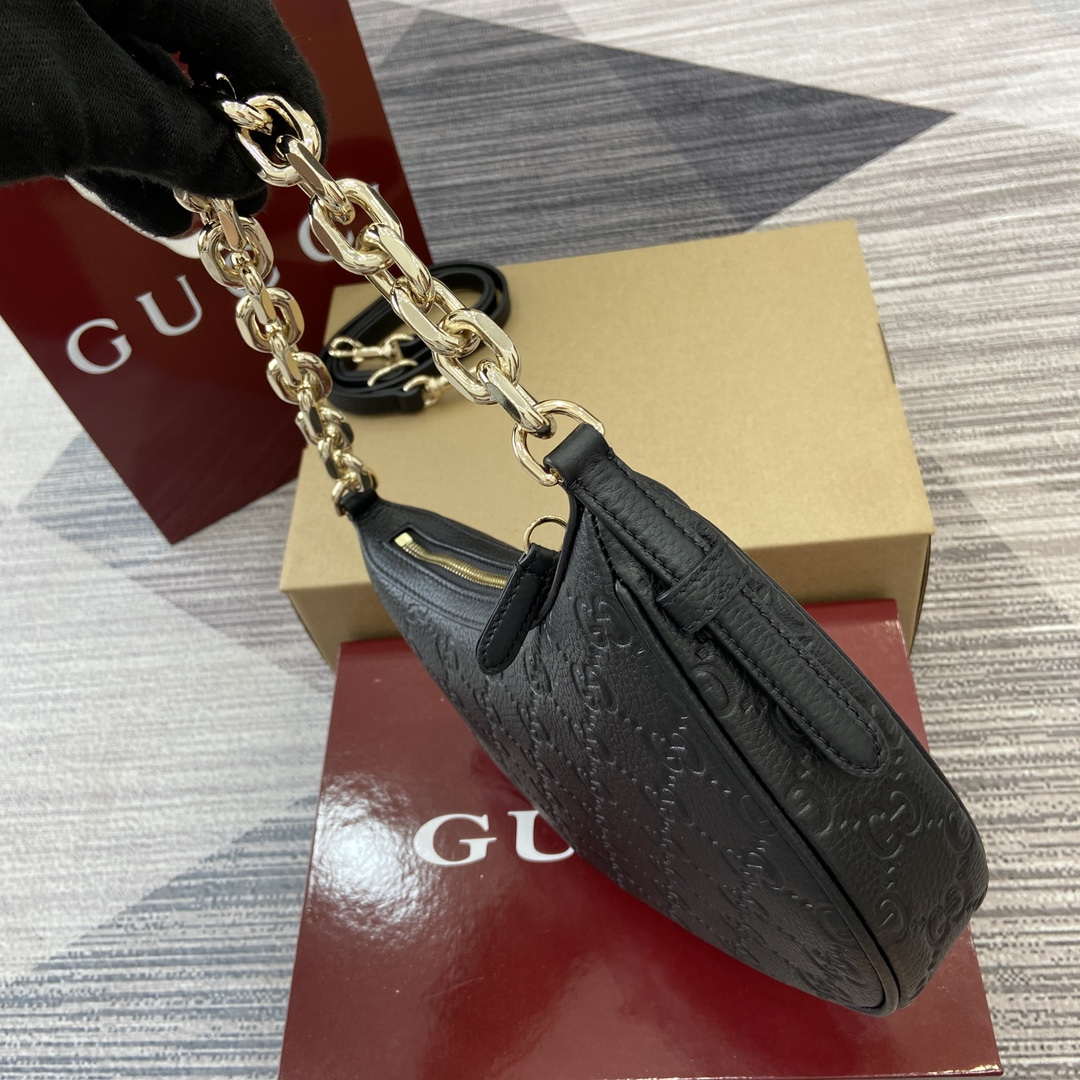 Gucci 815409 GG Emblem Small Shoulder Bag Black - Default Title - View 3