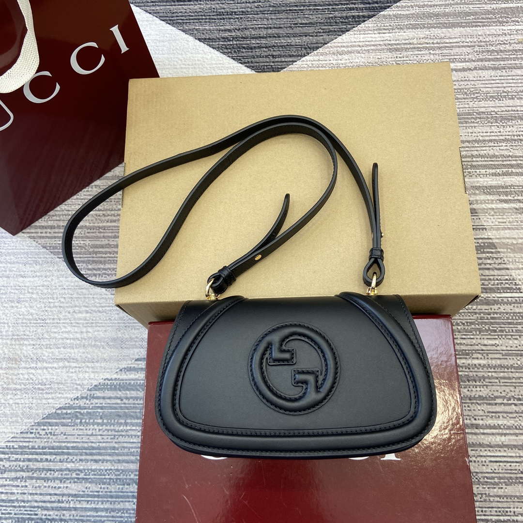 Gucci 815700 Gucci Blondie mini shoulder bag Black Leather