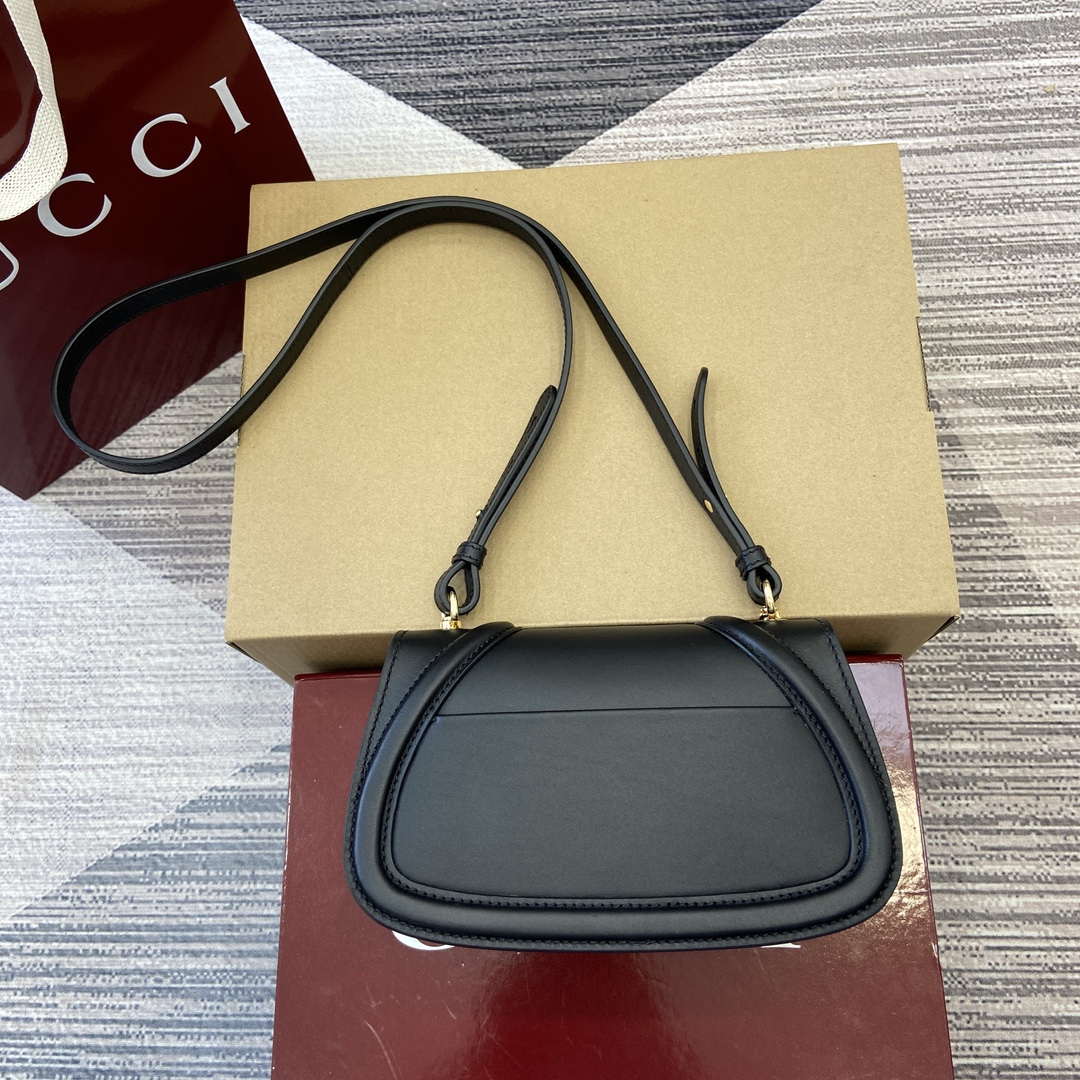 Gucci 815700 Gucci Blondie mini shoulder bag Black Leather