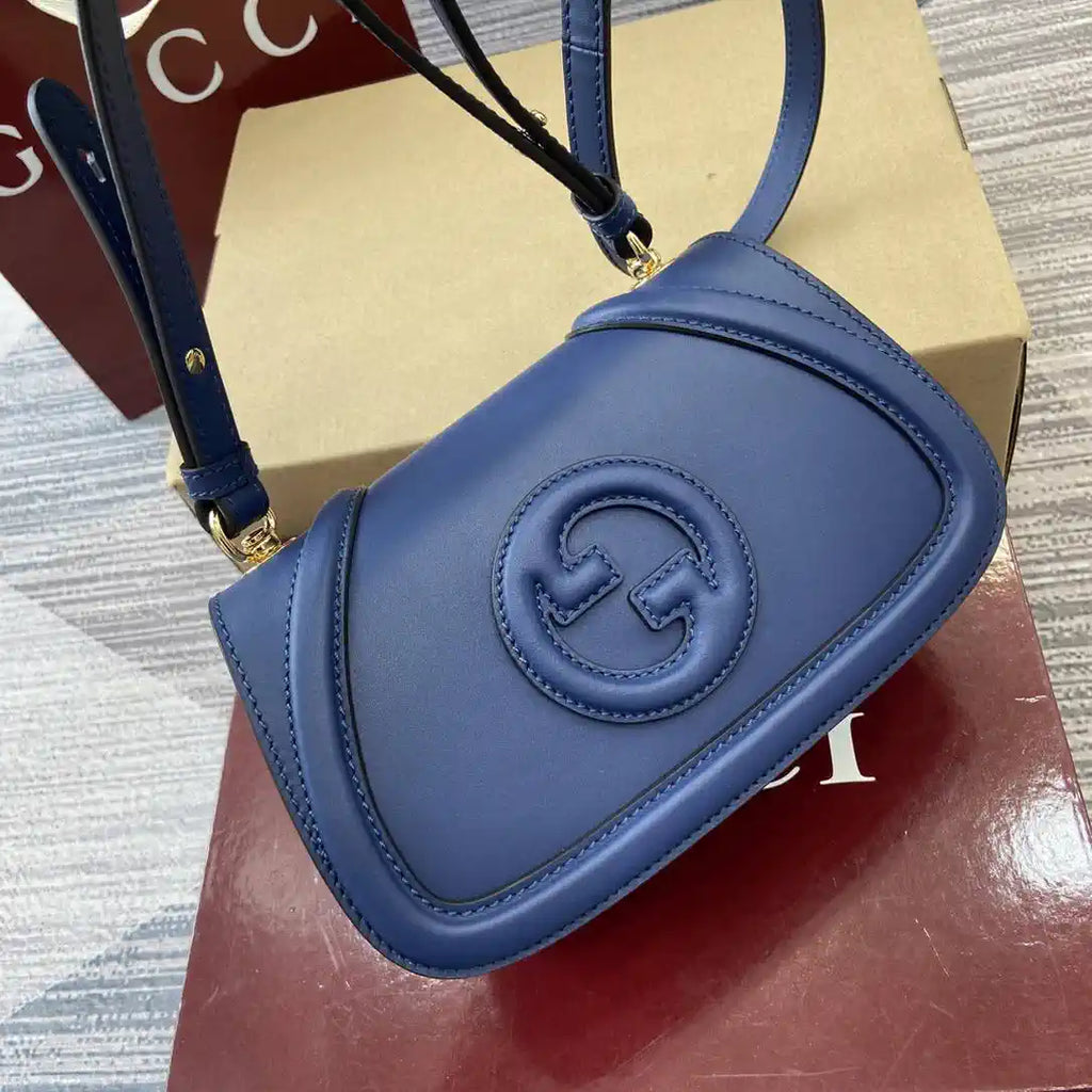 Gucci 815700 Gucci Blondie mini shoulder bag Blue Leather