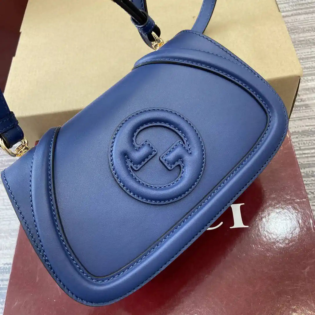 Gucci 815700 Gucci Blondie mini shoulder bag Blue Leather